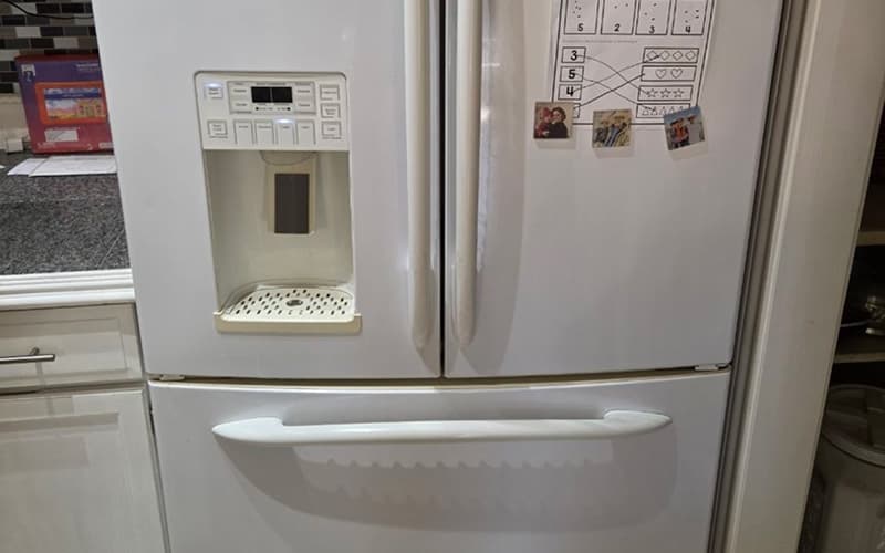 Refrigerator Repair in Plano, TX – Fast, Professional Service for Common Fridge Problems Refrigerator repair technician servicing a refrigerator in Plano TX